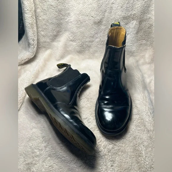 Dr Martens 2976 CHELSEA BOOTS Womens Size 8 - Picture 1 of 9